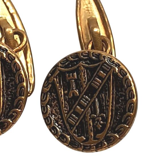 Shield Gold Tone Cufflinks Unsigned - Picture 2 of 3